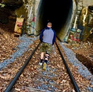 Meet your Posher, Hunter